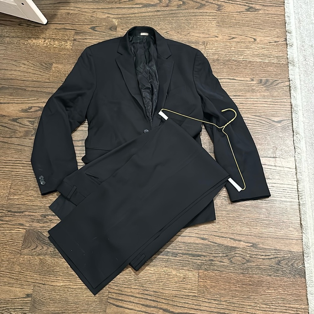Black Banana Republic Suit - 40R 36x34 pants
